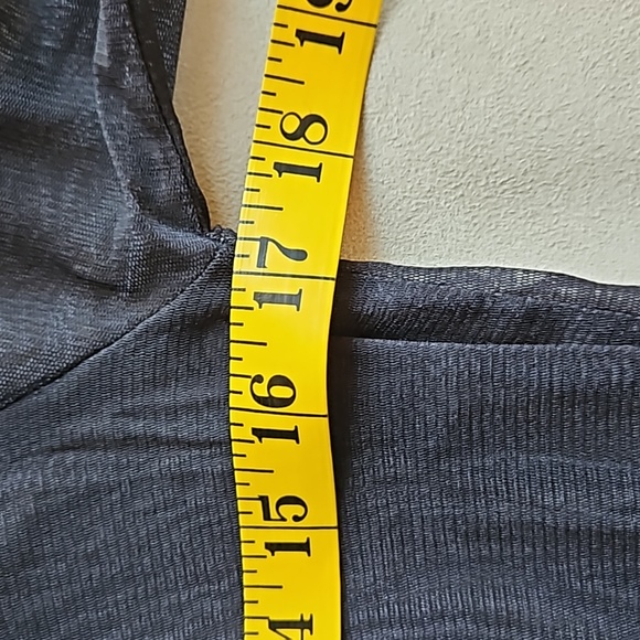 Beautiful lightweight duster. - Picture 5 of 7